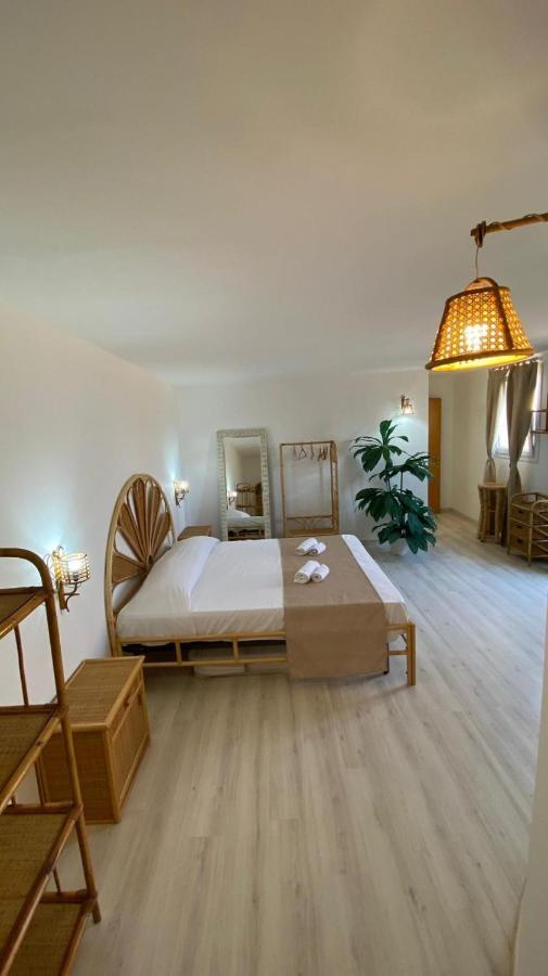 Apartment Greek Temple